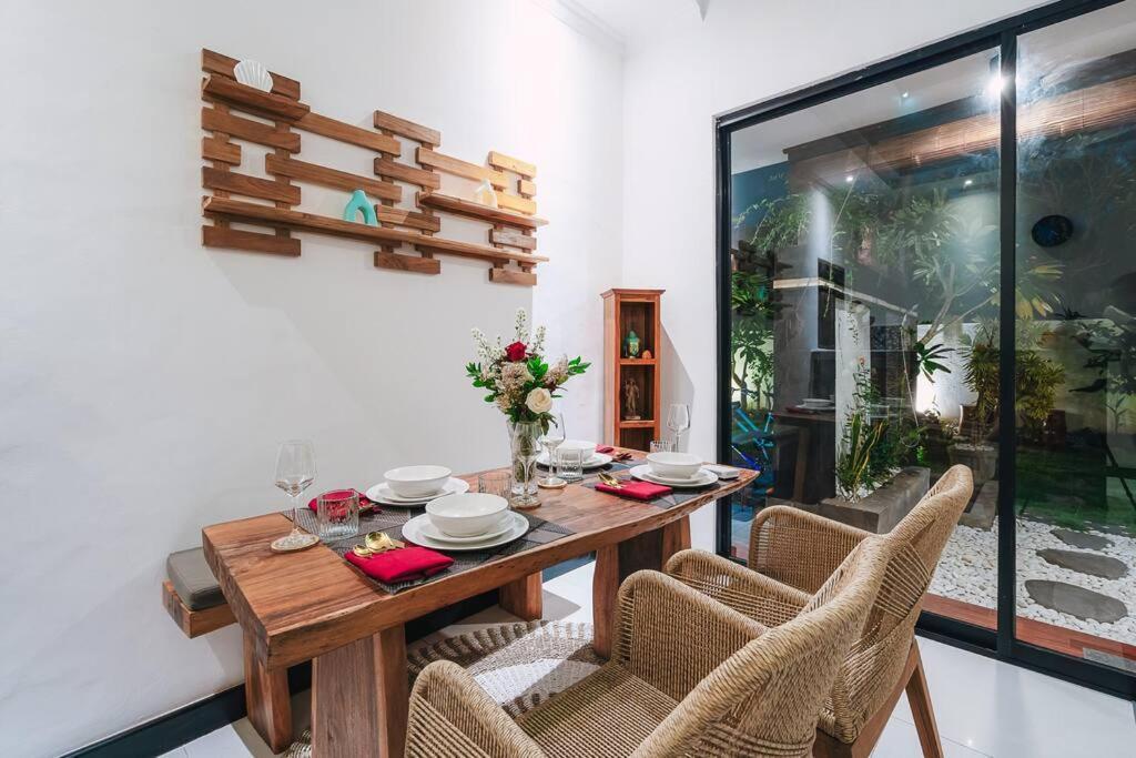 Villa Chintana - 9 Min To Beach, Peaceful With Tropical Vibe *